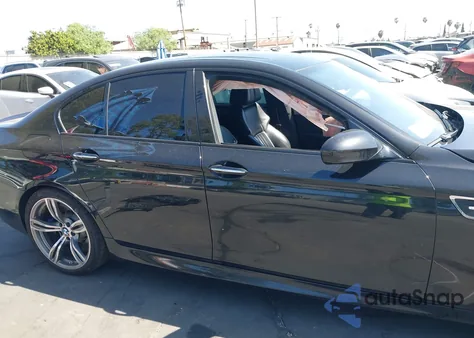2015 BMW M5 from USA, damaged, VIN WBSFV9C51FD594311